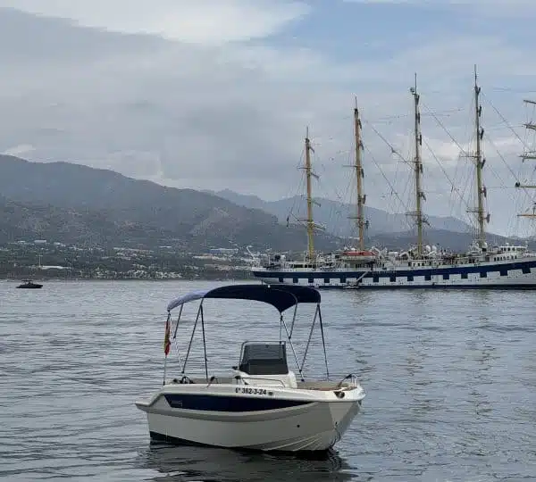 Nireus Azzara 49s - Costa Boat Puerto Banús