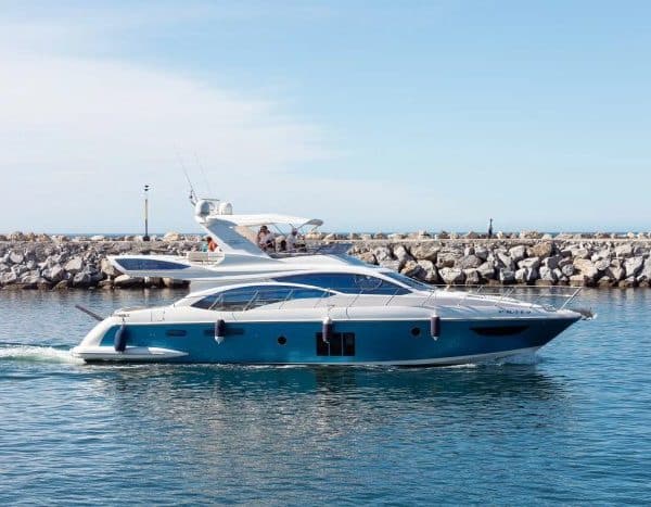 azimut boat puerto banus marbella
