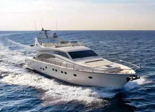 Ferretti 680